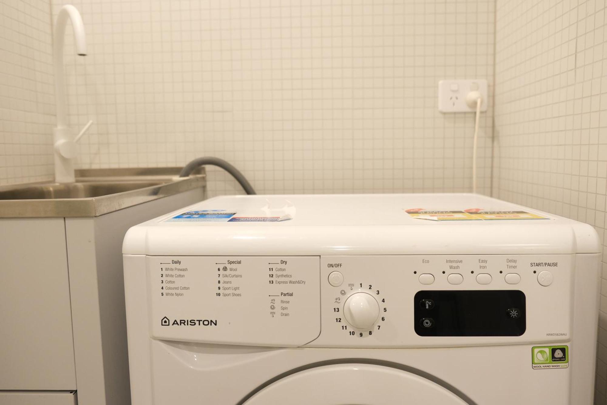 Cbd Japanese Retreat 2Br 1P Brekky Wifi Netflix Appartement Canberra Buitenkant foto