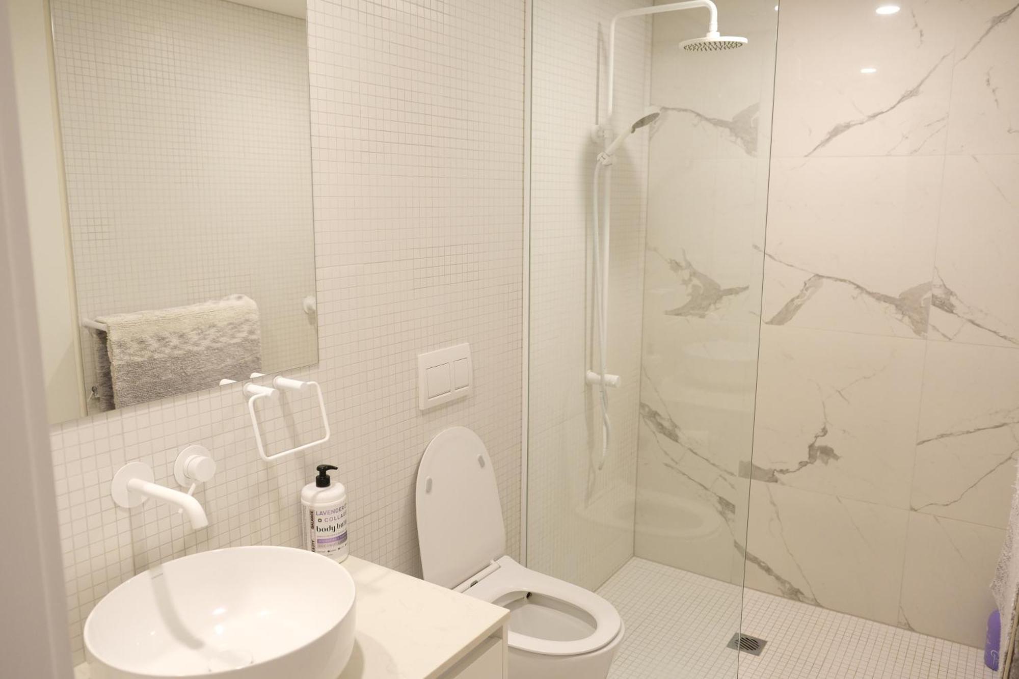 Cbd Japanese Retreat 2Br 1P Brekky Wifi Netflix Appartement Canberra Buitenkant foto